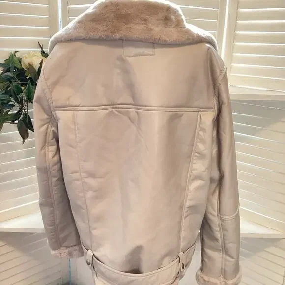 BLANK NYC NEW FAUX FUR MOTO JACKET LARGE